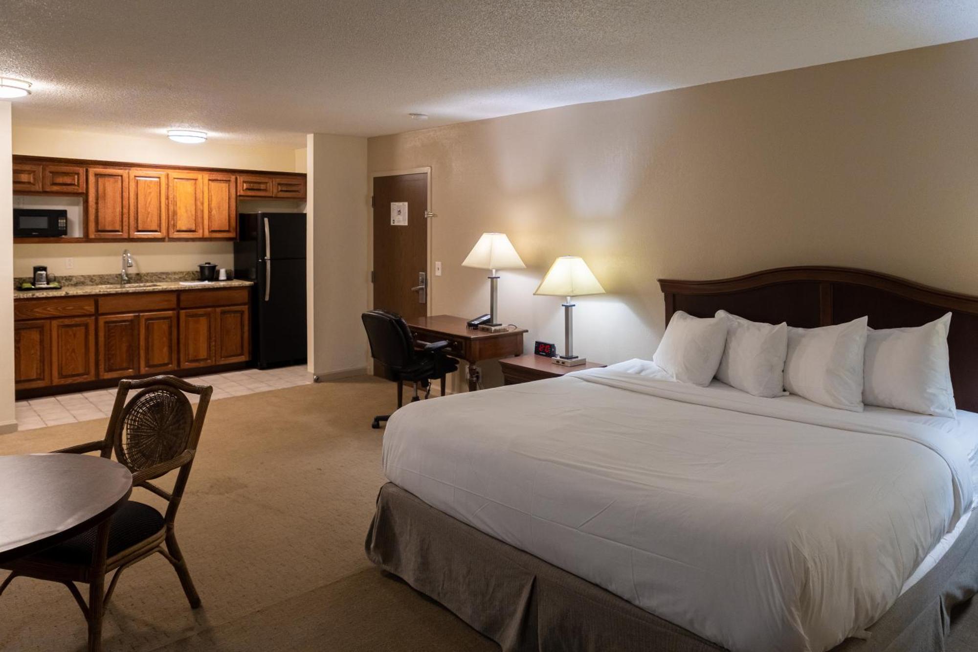 Cottonwood Suites Savannah Hotel & Conference Center Pooler Kültér fotó