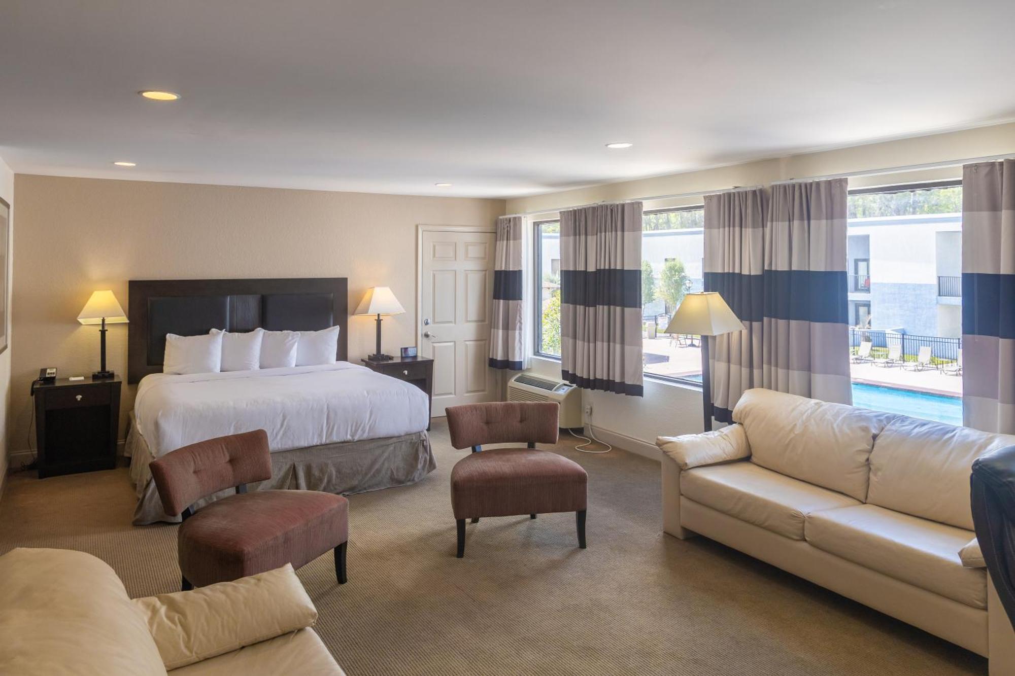 Cottonwood Suites Savannah Hotel & Conference Center Pooler Kültér fotó