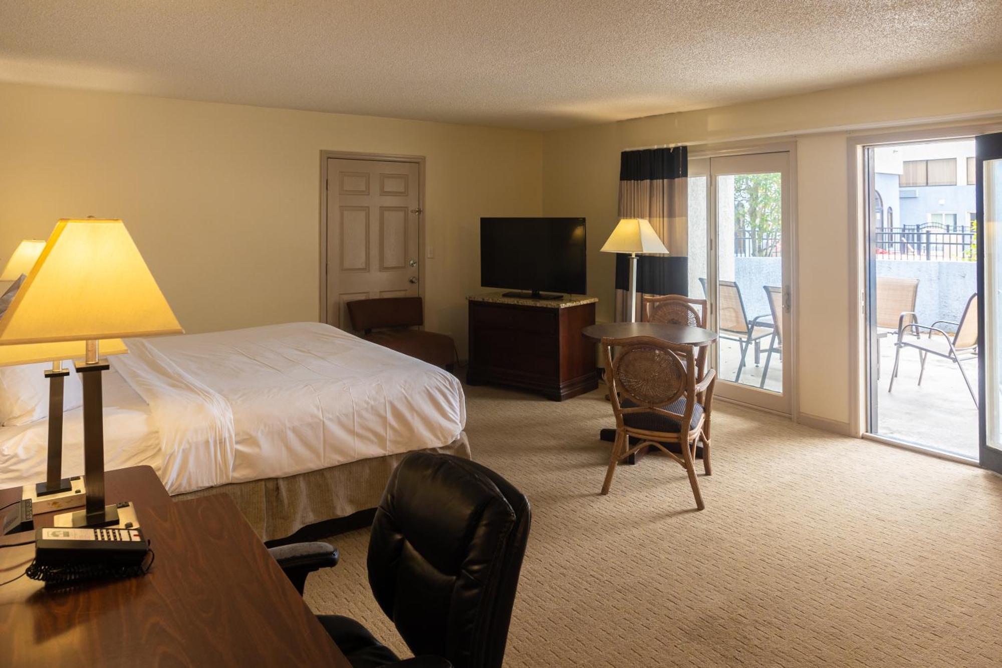 Cottonwood Suites Savannah Hotel & Conference Center Pooler Kültér fotó