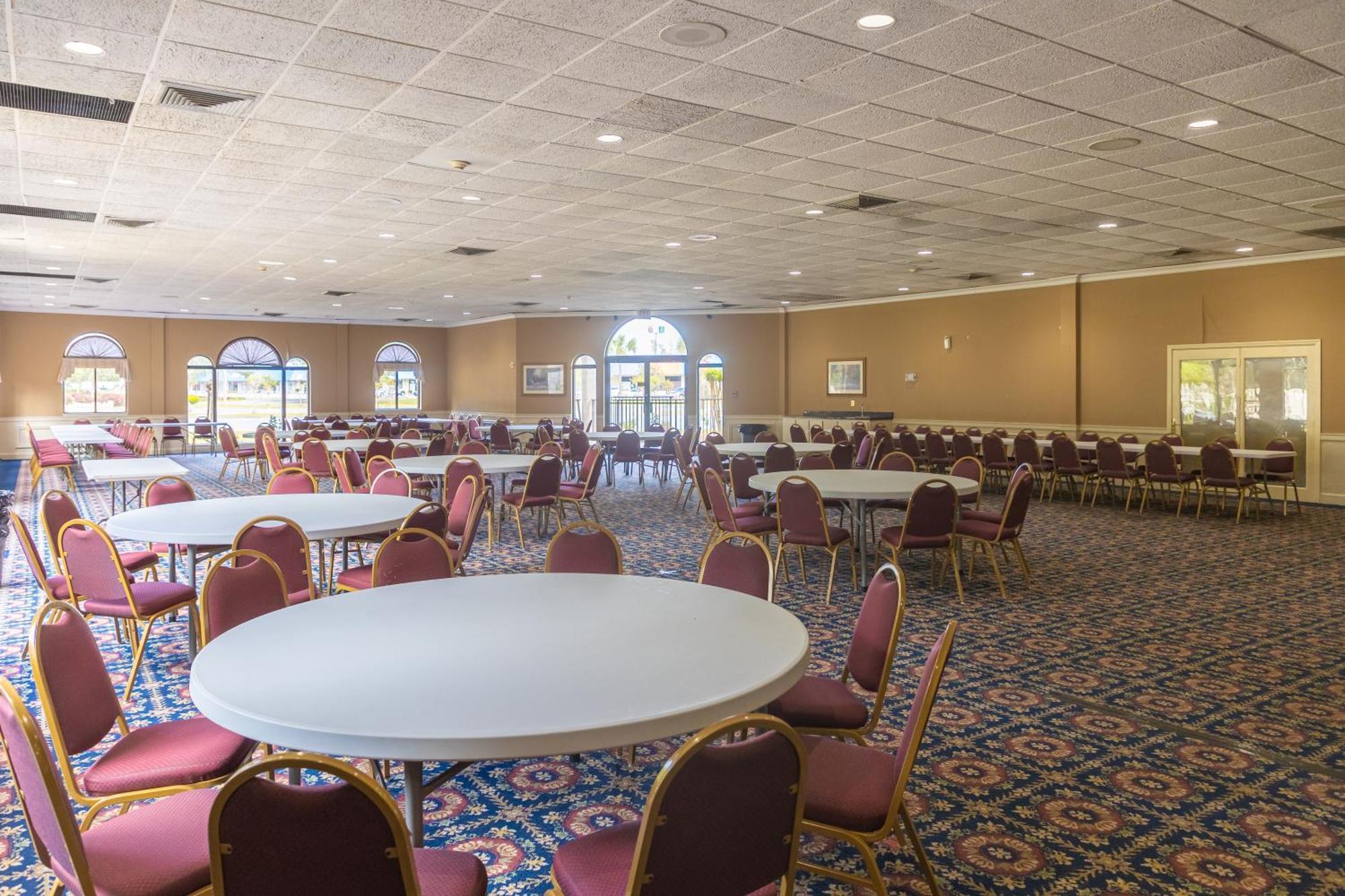 Cottonwood Suites Savannah Hotel & Conference Center Pooler Kültér fotó