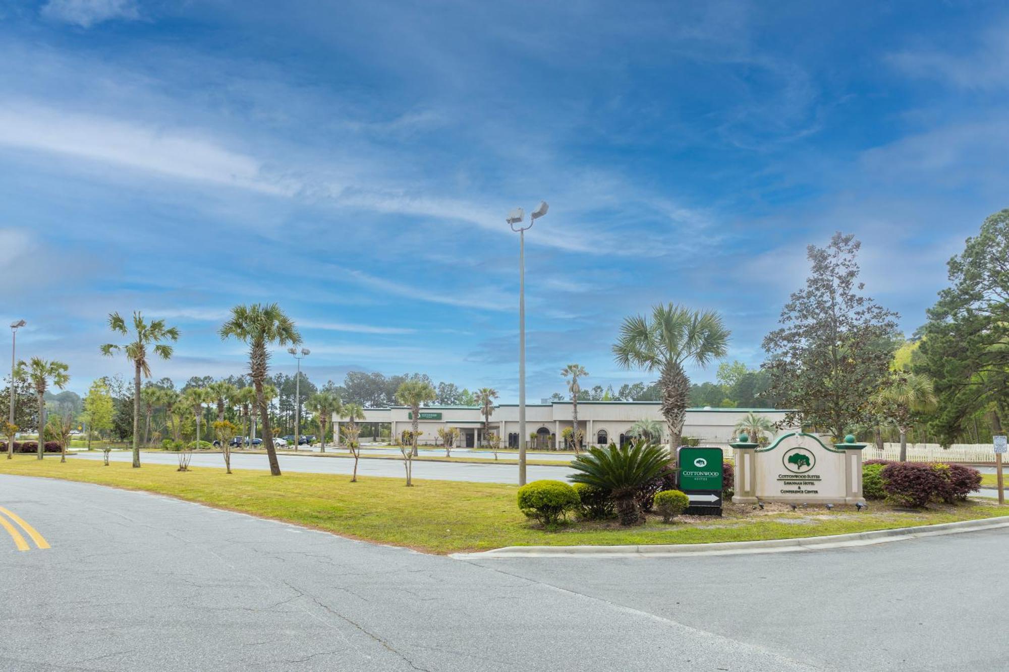 Cottonwood Suites Savannah Hotel & Conference Center Pooler Kültér fotó