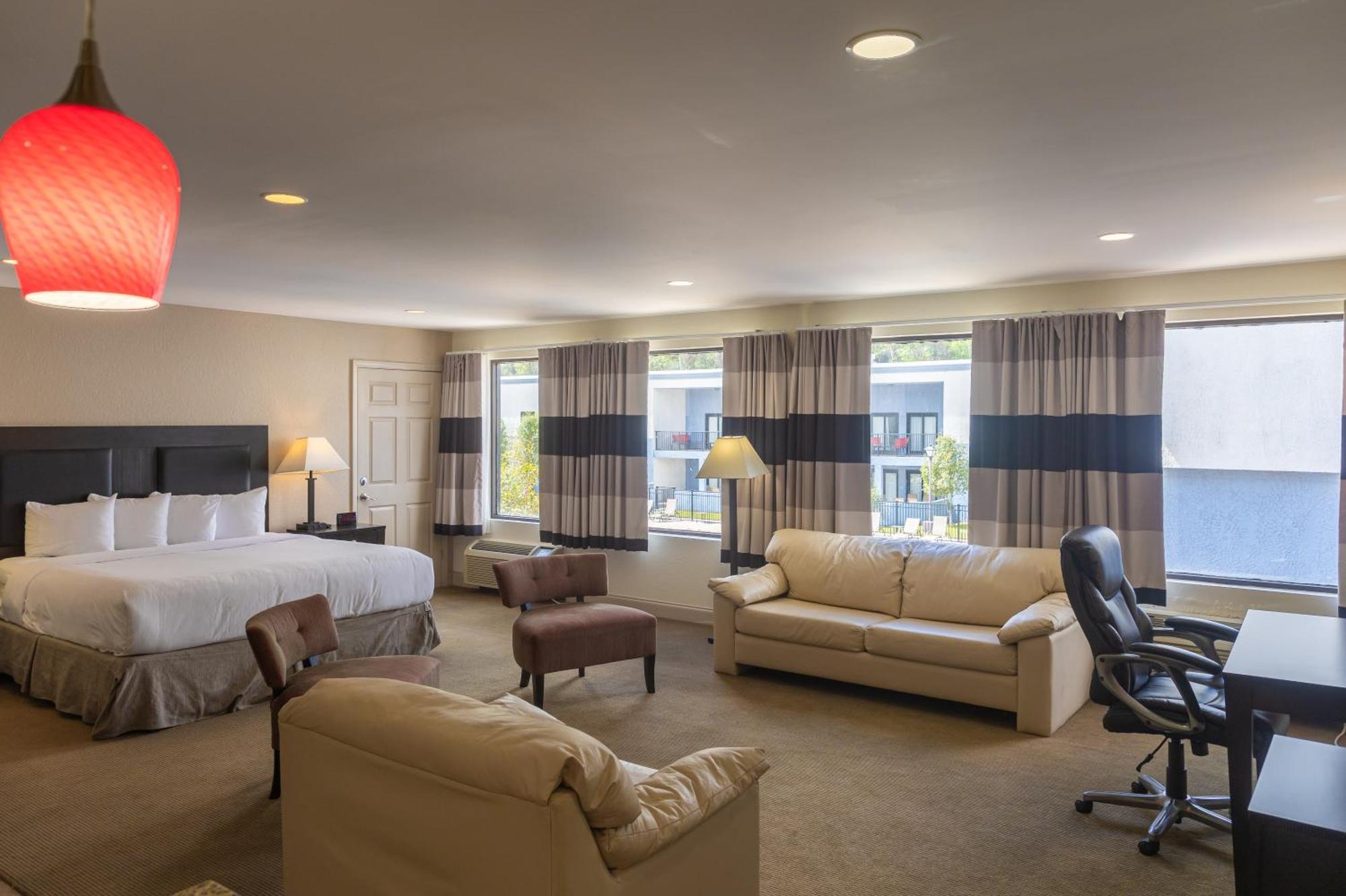 Cottonwood Suites Savannah Hotel & Conference Center Pooler Kültér fotó